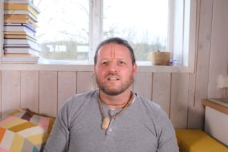 HOVORY ZE ZEMĚ - Není to konec. Je to začátek - Gopál